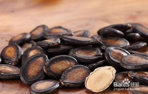 吃瓜和啤酒哪种容易发胖,揭秘哪种饮品更容易导致体重增加