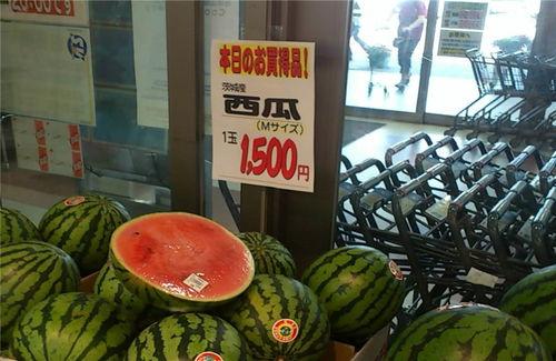 老外羡慕中国吃瓜,老外眼中的独特魅力