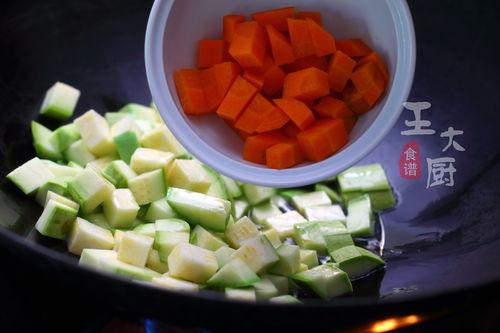 白瓜配什么吃最好呢,营养翻倍养生佳选