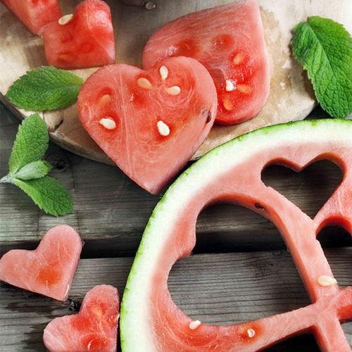 大瓜吃瓜的视频怎么做的,轻松成为热门博主