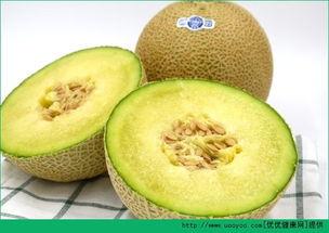 宝宝发烧可以吃哈密瓜吗,宝宝发烧期间适宜食用哈密瓜吗？