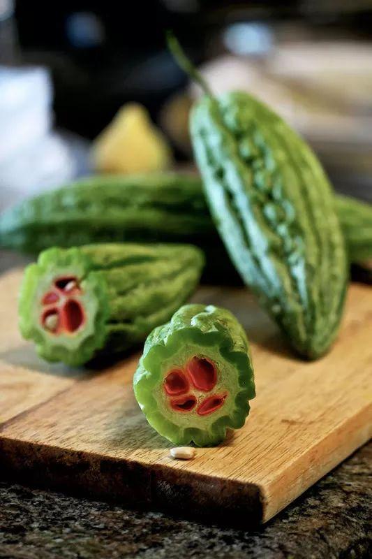 张艺新吃瓜,揭秘娱乐圈背后的那些事儿