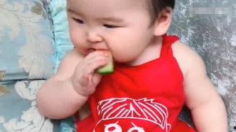 吃瓜儿子恋爱,甜蜜瞬间曝光！