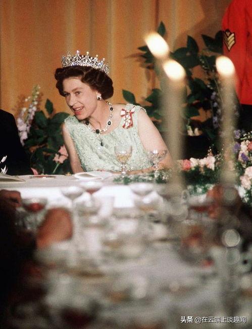 吃瓜怎么搭讪的