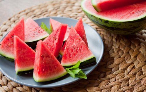 天天吃瓜每日吃瓜网,每日新鲜瓜果资讯大盘点